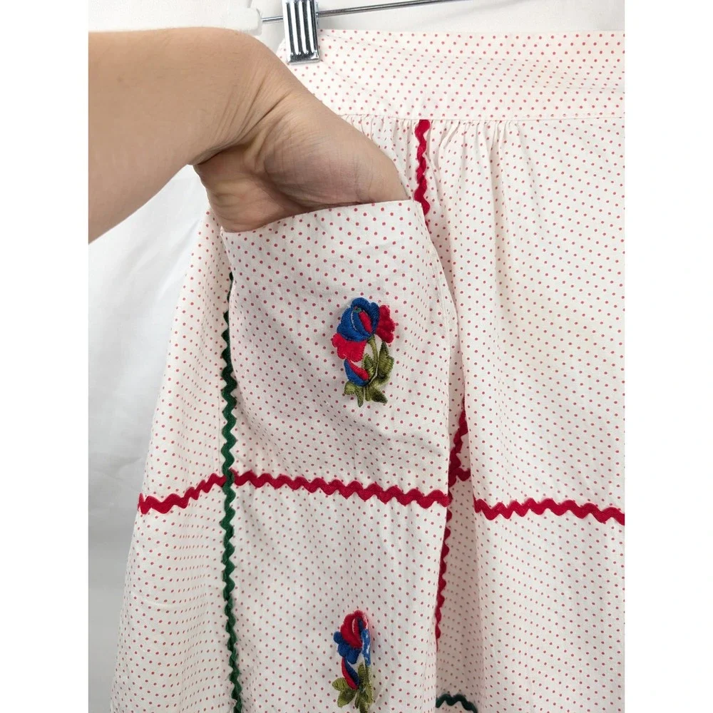 Vintage Handmade Floral Polka‎ Dot Half Apron Red Cottagecore Rickrack Prairie